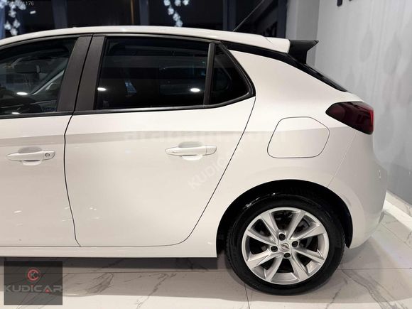 CORSA BOYASIZ DEĞİŞENSİZ OTOMATİK EDİTİON