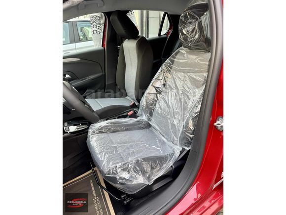 SIFIR AYARINDA 2025 MODEL OPEL CORSA F1 E-TOGGLE EDİTİON AT8