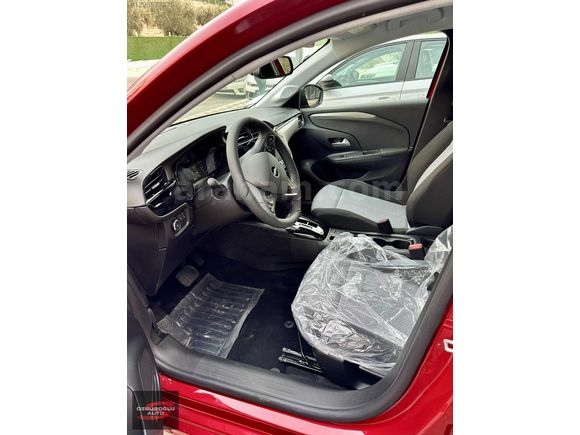 SIFIR AYARINDA 2025 MODEL OPEL CORSA F1 E-TOGGLE EDİTİON AT8