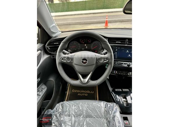 SIFIR AYARINDA 2025 MODEL OPEL CORSA F1 E-TOGGLE EDİTİON AT8