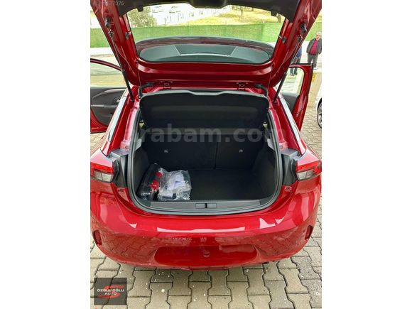 SIFIR AYARINDA 2025 MODEL OPEL CORSA F1 E-TOGGLE EDİTİON AT8