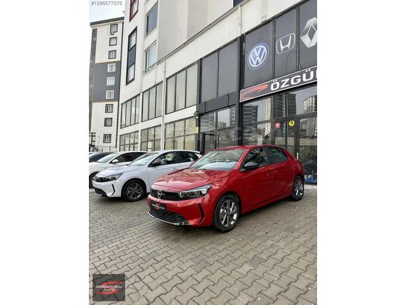 SIFIR AYARINDA 2025 MODEL OPEL CORSA F1 E-TOGGLE EDİTİON AT8