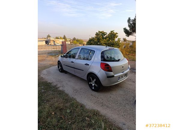 Sahibinden Renault Clio 1.5 dCi Authentique 2008 Model  301.000 km Gri