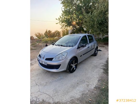 Sahibinden Renault Clio 1.5 dCi Authentique 2008 Model  301.000 km Gri