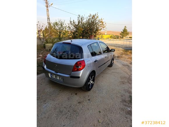 Sahibinden Renault Clio 1.5 dCi Authentique 2008 Model  301.000 km Gri