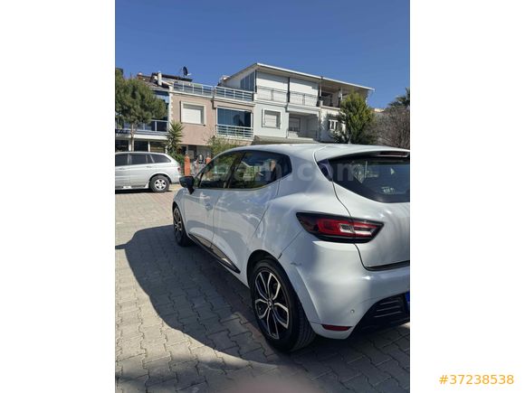 Sahibinden Renault Clio 1.5 dCi Icon 2017 Model Modelinin  En Dolusu 