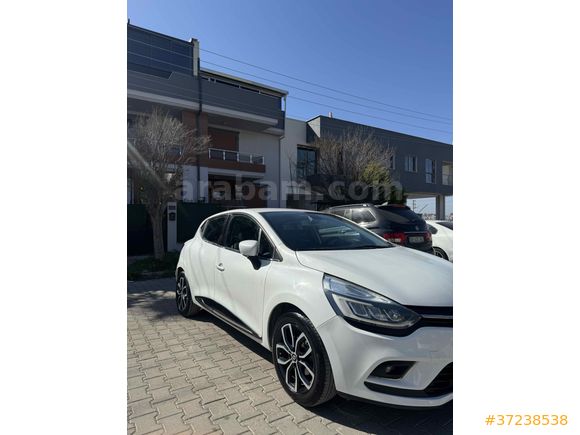 Sahibinden Renault Clio 1.5 dCi Icon 2017 Model Modelinin  En Dolusu 