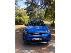 Akademisyenden Kia Stonic 1.4 MPI Elegance 2020 Model 