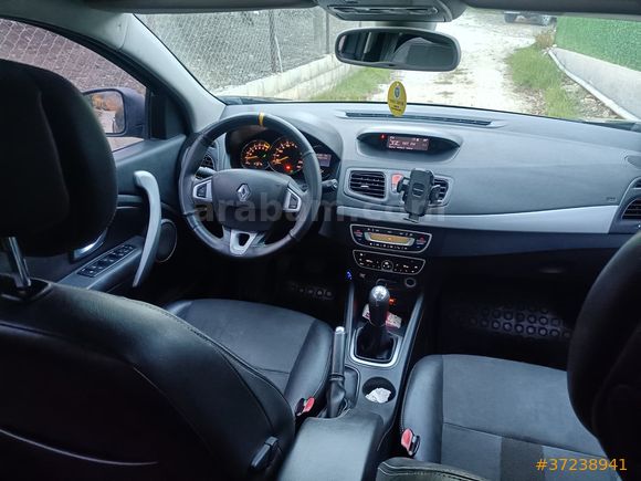 2011 Megane FULL paket