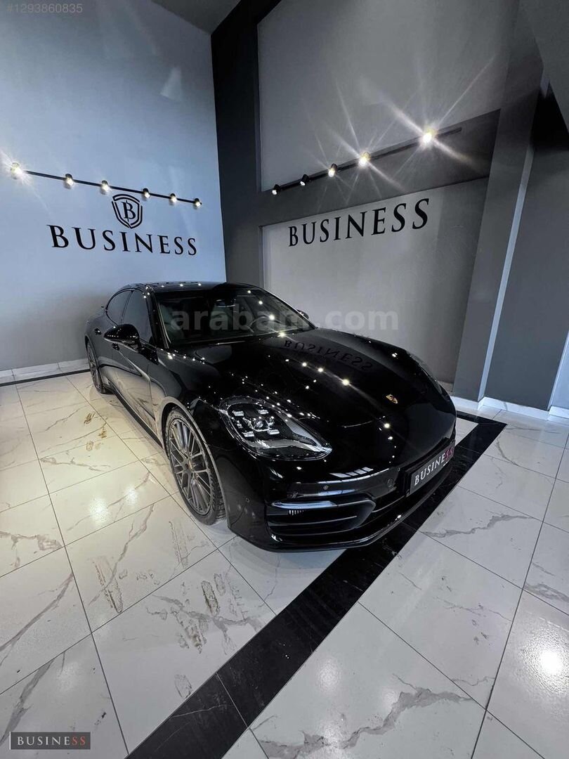 Galeriden Porsche Panamera 2023 Model Afyonkarahisar 30.000 km Siyah 3