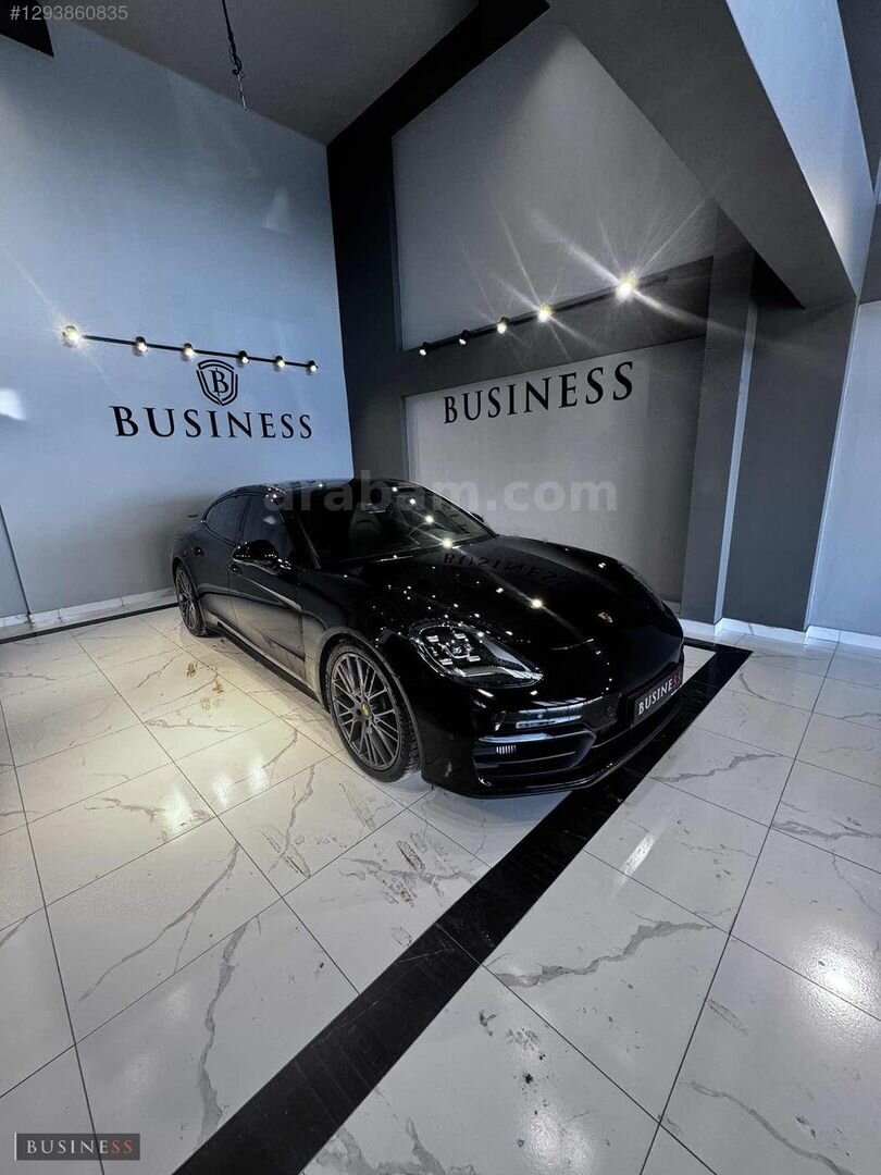 Galeriden Porsche Panamera 2023 Model Afyonkarahisar 30.000 km Siyah 4