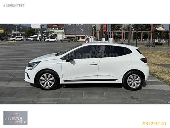 MEGA OTOMOTİV'DEN BOYASIZ CLİO5 OTOMATİK
