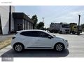 MEGA OTOMOTİV'DEN BOYASIZ CLİO5 OTOMATİK