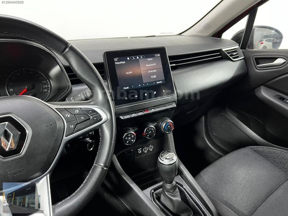 HEDEF RENAULT'DAN 0,99 KREDİ 2023 CLİO TOUCH MANUEL % 20