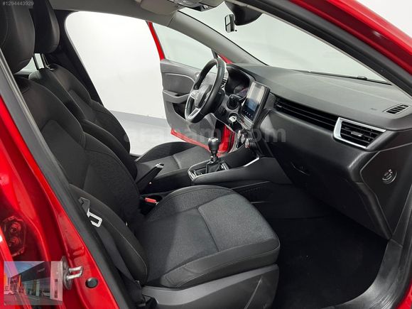 HEDEF RENAULT'DAN 0,99 KREDİ 2023 CLİO TOUCH MANUEL % 20