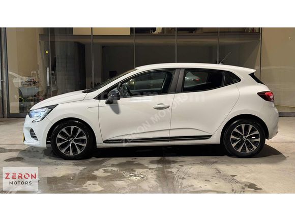 2023 RENAULT CLIO MANUEL 67850 KM DEĞİŞENSİZ, BOYASIZ