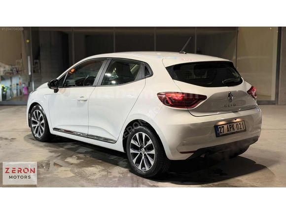 2023 RENAULT CLIO MANUEL 67850 KM DEĞİŞENSİZ, BOYASIZ