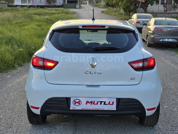 KUSURSUZ TERTEMİZ 2018 RENO CLIO 1.5 DCI JOY MAKYAJLI