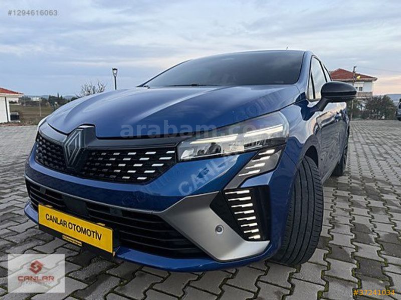 RENAULT CLİO 1.0 TCE TECHNO ESPRİT ALPİNE 2024 MODEL MANİSA 14.000 KM MAVİ