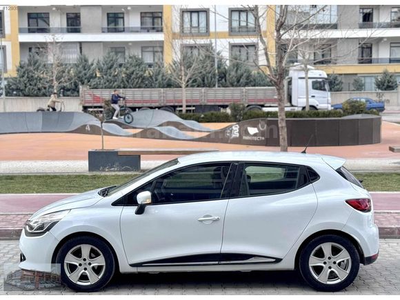 2015 MODEL RENAULT CLİO-TOUCH OTOMATİK VİTES