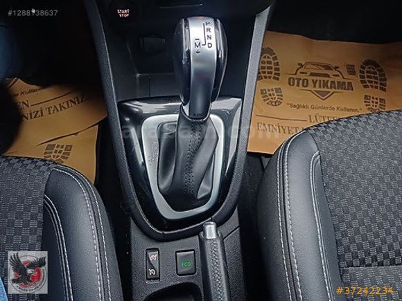 1.5 DİZEL OTOMATİK ICON PAKET SADECE 46 BİN KM'DE