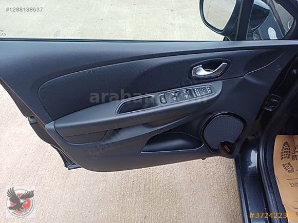 1.5 DİZEL OTOMATİK ICON PAKET SADECE 46 BİN KM'DE