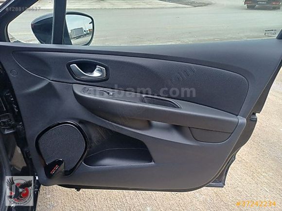 1.5 DİZEL OTOMATİK ICON PAKET SADECE 46 BİN KM'DE