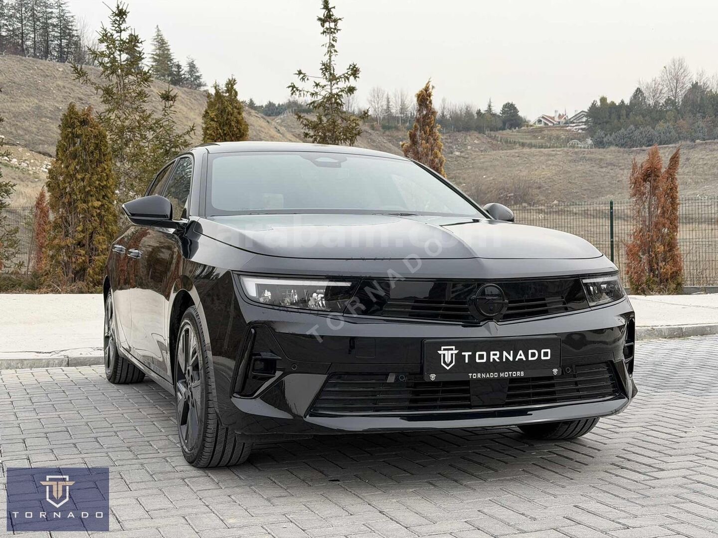 Galeriden Opel Astra-e GS 2025 Model Ankara 8.000 km Siyah 2