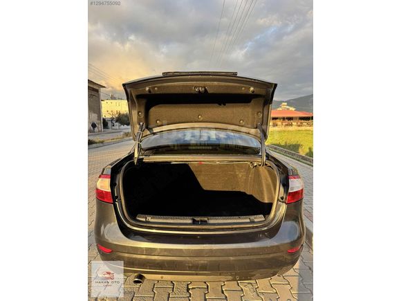 2011 Renault Fluence 1.6 Extreme Değişensiz