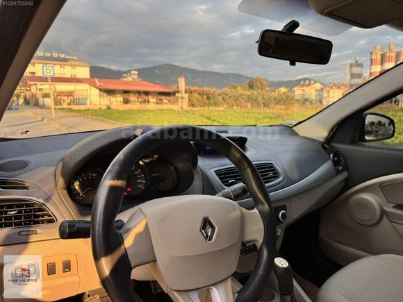 2011 Renault Fluence 1.6 Extreme Değişensiz