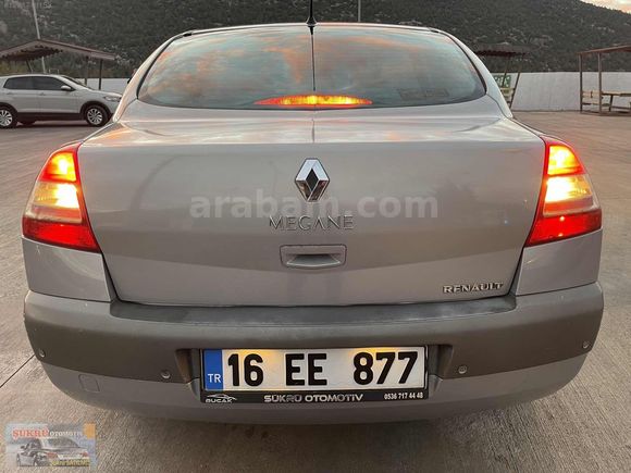 İLK VE TEK SAHİBİNDEN//SİGARA DAHİ İÇİLMEMİŞ// AİLE ARACI MEGANE