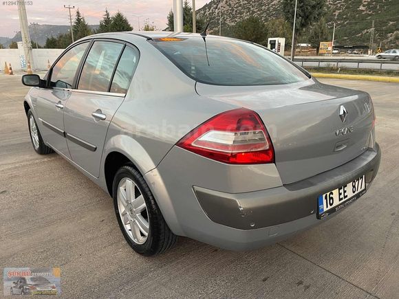 İLK VE TEK SAHİBİNDEN//SİGARA DAHİ İÇİLMEMİŞ// AİLE ARACI MEGANE