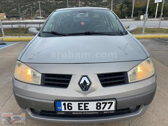 İLK VE TEK SAHİBİNDEN//SİGARA DAHİ İÇİLMEMİŞ// AİLE ARACI MEGANE