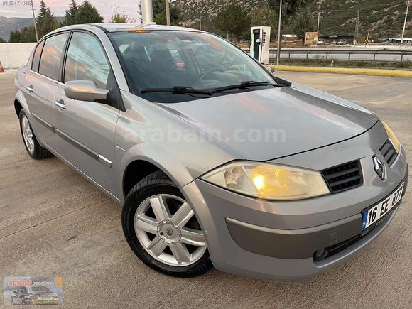 İLK VE TEK SAHİBİNDEN//SİGARA DAHİ İÇİLMEMİŞ// AİLE ARACI MEGANE