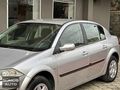 GÜMÜŞ AUTO / MEGANE 2 DİZEL OTOMATİK BEJ MAKAM PERDE İLK SAHİP