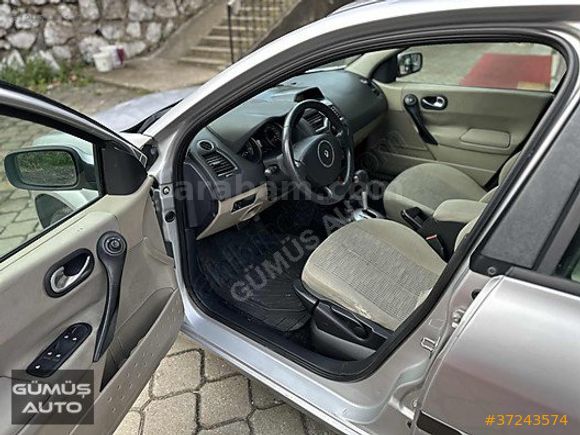 GÜMÜŞ AUTO / MEGANE 2 DİZEL OTOMATİK BEJ MAKAM PERDE İLK SAHİP