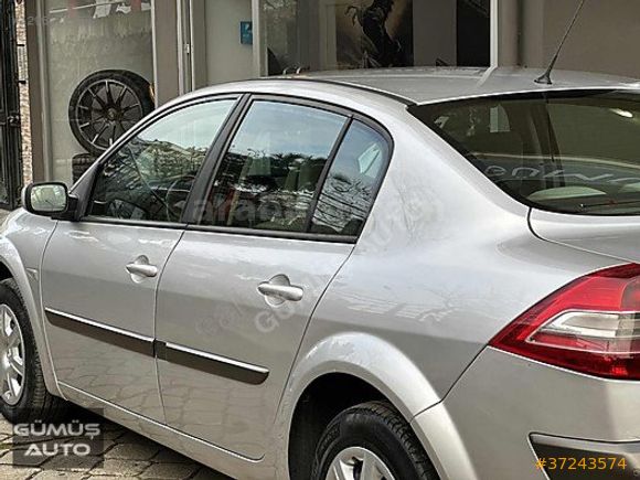 GÜMÜŞ AUTO / MEGANE 2 DİZEL OTOMATİK BEJ MAKAM PERDE İLK SAHİP