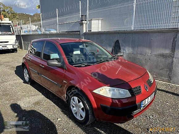 2005 DEĞİŞENSİZ NADİR TEMİZLİKTE MEGANE 2 EXTRALI