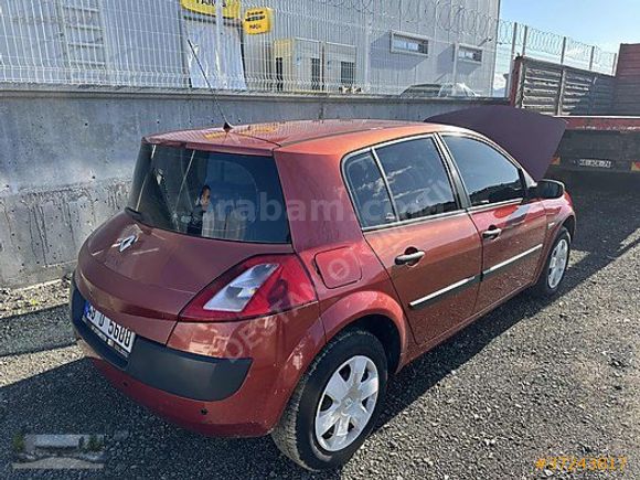 2005 DEĞİŞENSİZ NADİR TEMİZLİKTE MEGANE 2 EXTRALI