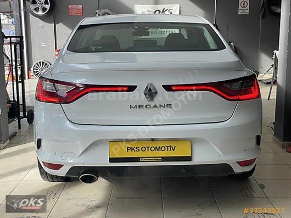 LPG-Lİ-106-BİN-KİLOMETREDE-MEGANE-4