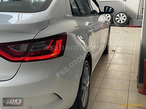 LPG-Lİ-106-BİN-KİLOMETREDE-MEGANE-4