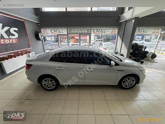 LPG-Lİ-106-BİN-KİLOMETREDE-MEGANE-4