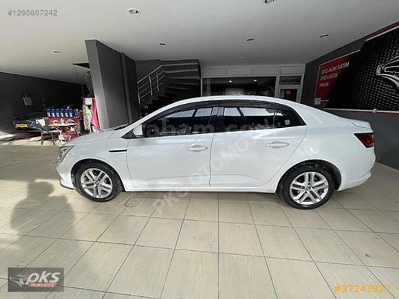 LPG-Lİ-106-BİN-KİLOMETREDE-MEGANE-4