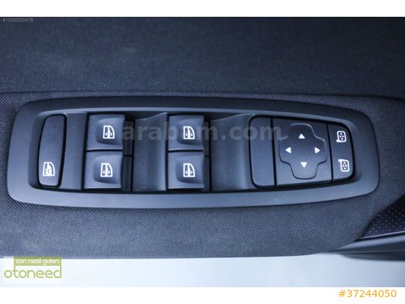 Renault Megane - 1.3 Tce Joy-2020- Manuel - Benzin