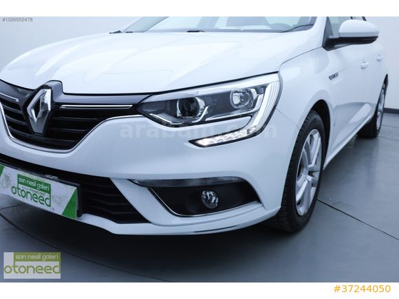 Renault Megane - 1.3 Tce Joy-2020- Manuel - Benzin