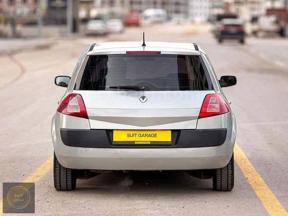 | SUİT GARAGE | 2004 MODEL 1,6 LPG DEĞİŞENSİZ MASRAFSIZ