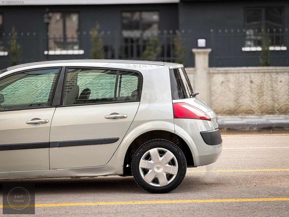 | SUİT GARAGE | 2004 MODEL 1,6 LPG DEĞİŞENSİZ MASRAFSIZ