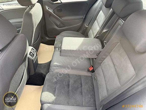 123.000 KM' de 2011 MODEL VW GOLF 1.6 TDİ HIGHLINE