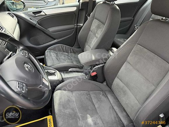 123.000 KM' de 2011 MODEL VW GOLF 1.6 TDİ HIGHLINE