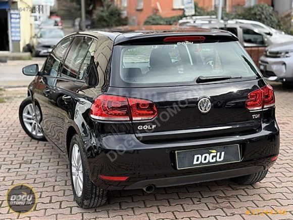 123.000 KM' de 2011 MODEL VW GOLF 1.6 TDİ HIGHLINE